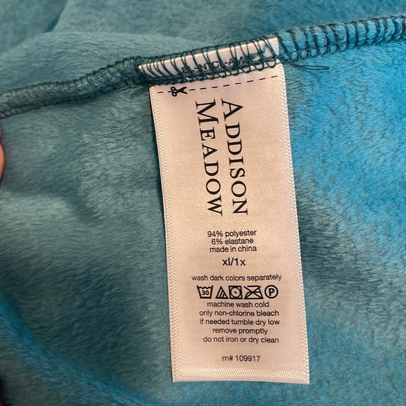 Women's Velour Robe - Size XL/1X - Picture 4 of 5